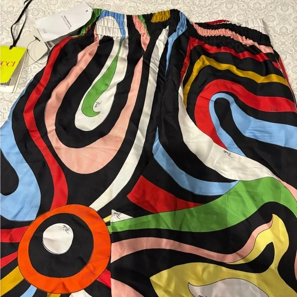 Emilio Pucci Multicolor Abstract A-Line Shorts - Picture 4 of 5